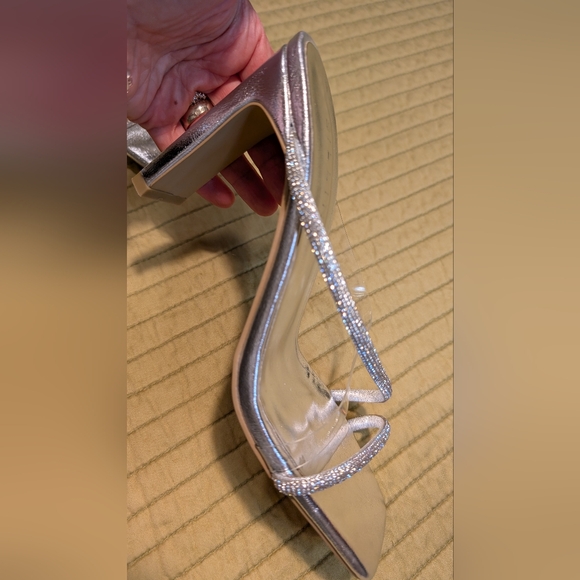 Billini Reva Silver Slip On Mule Women's Rhinestones Heels Size 7 Sparkly Shoes - Picture 9 of 16